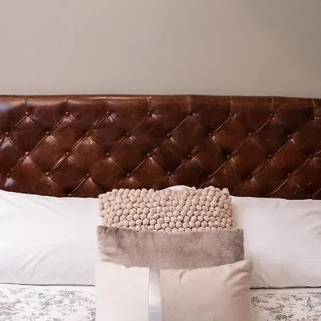 Le 5 Terre Gæstehus 4*