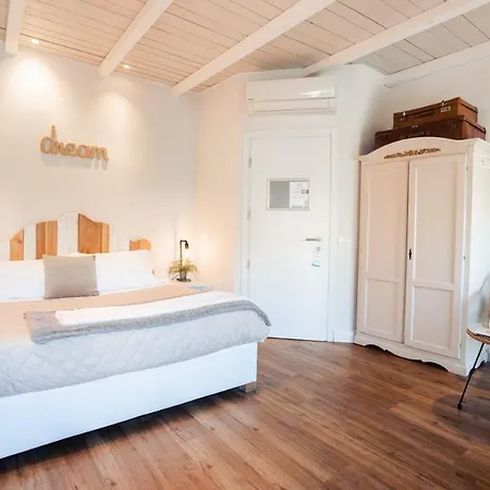 乐5渔村拉斯佩齐亚旅馆 招待所 斯培西亚