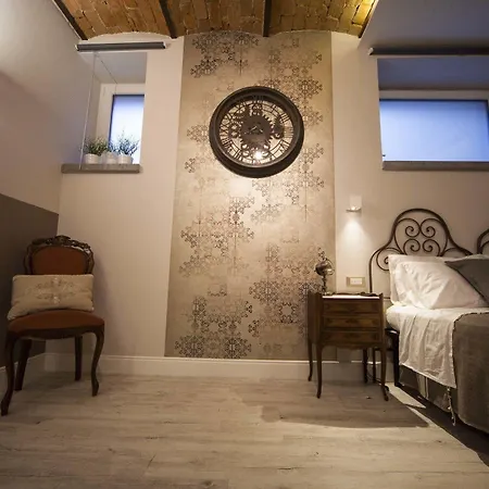 レ 5 テッレ ラ スペツィア ゲストハウス