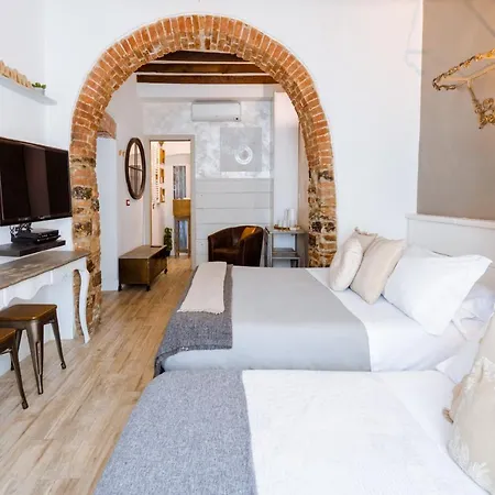 Le 5 Terre Guest house 2*