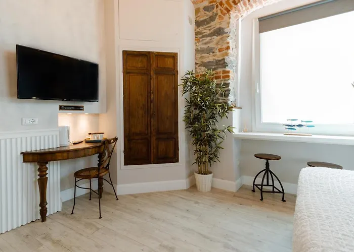 Le 5 Terre בית הארחה 4*