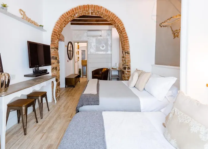 Le 5 Terre בית הארחה 4*